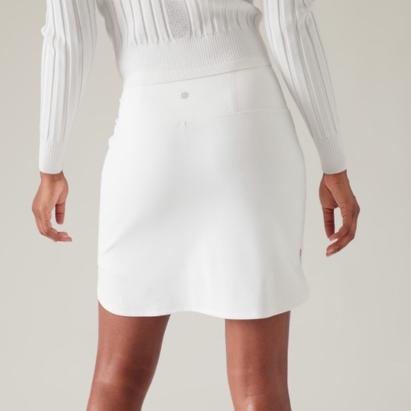 Athleta Fairway White Golf Skort 16", Size Large - Picture 9 of 15